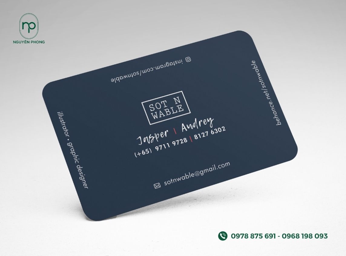 Sử dụng mã QR trên name card
